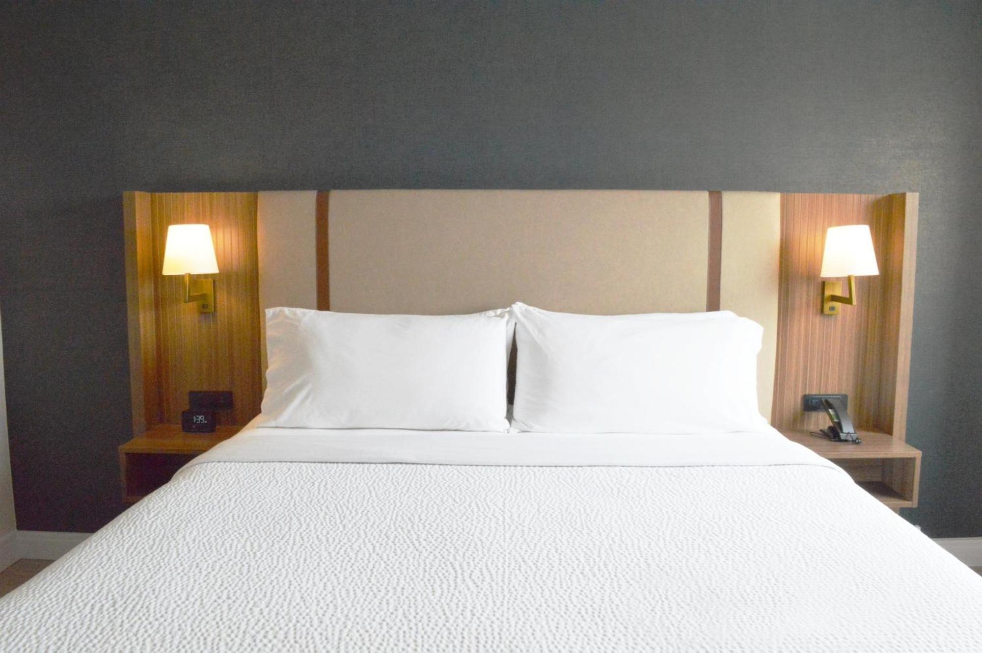 Holiday Inn & Suites Winnipeg Downtown By Ihg Exteriör bild