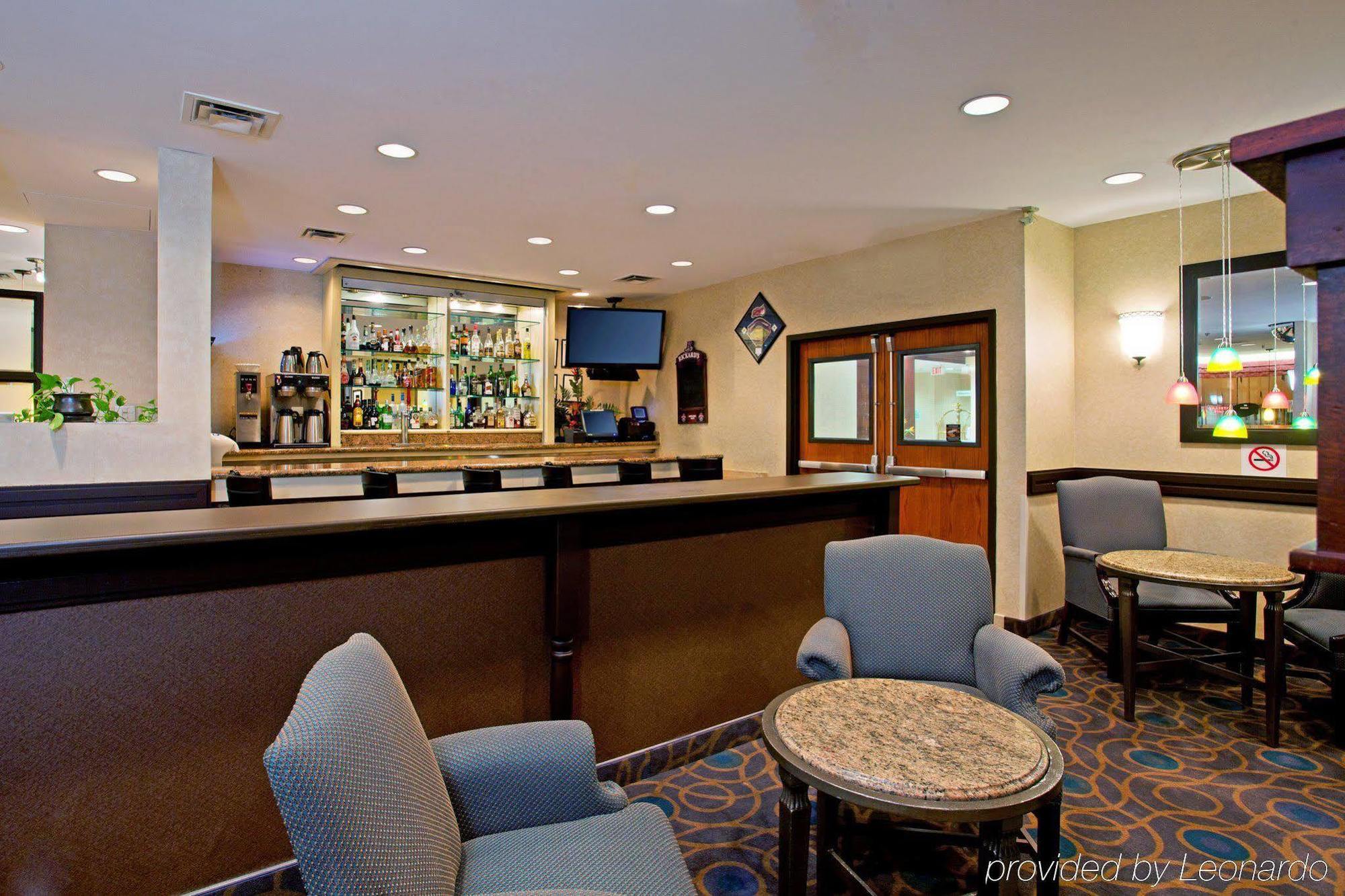 Holiday Inn & Suites Winnipeg Downtown By Ihg Exteriör bild